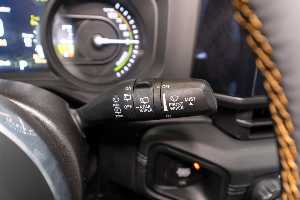 2024 Jeep Wrangler Image 28
