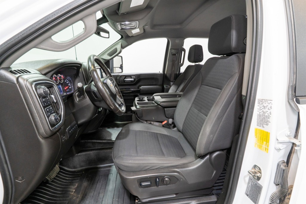 2023 Chevrolet Silverado 1500 Image 16