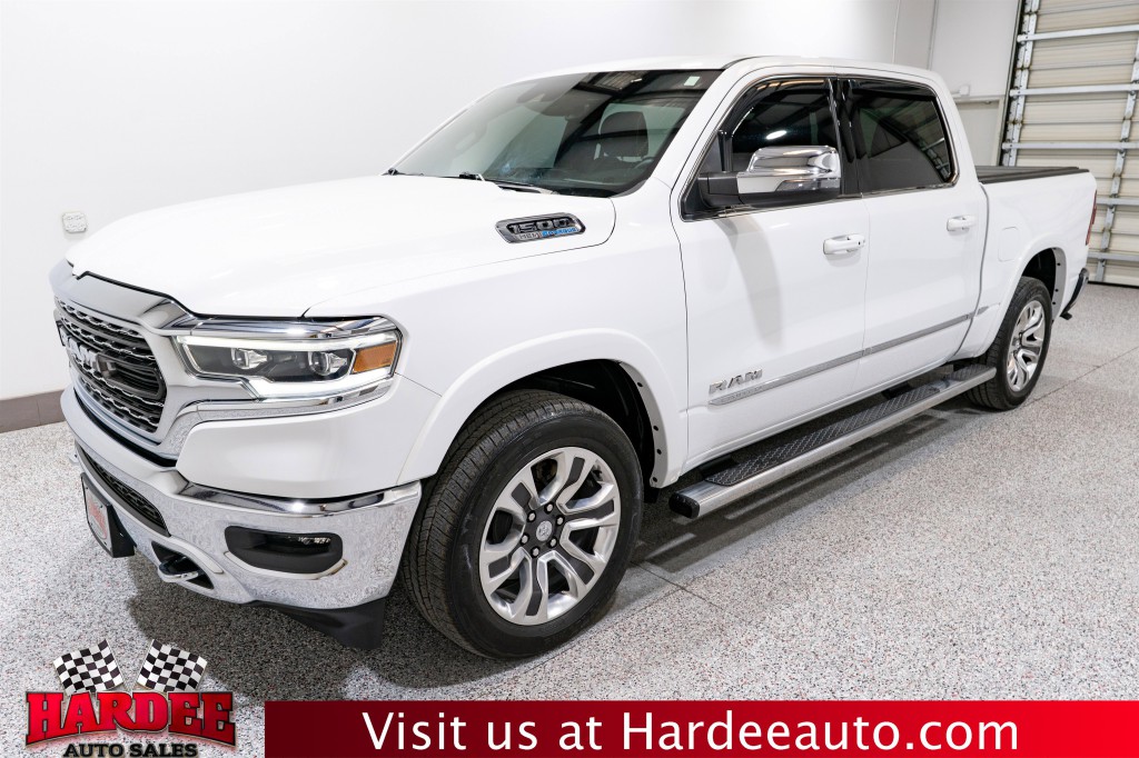 2024 RAM 1500 Image 2