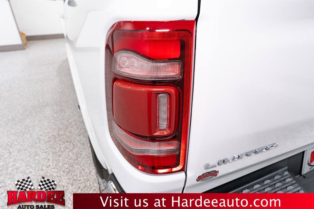 2024 RAM 1500 Image 9