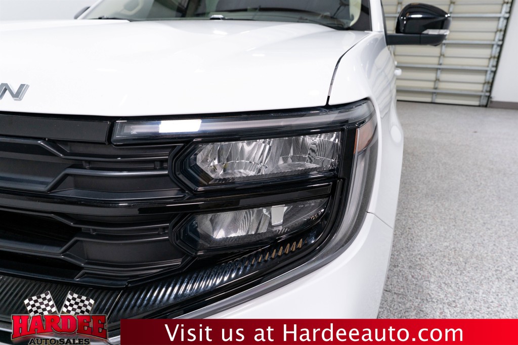 2025 Ford Expedition Image 8