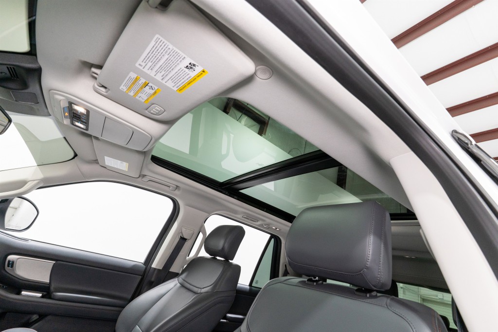 2025 Ford Expedition Image 16