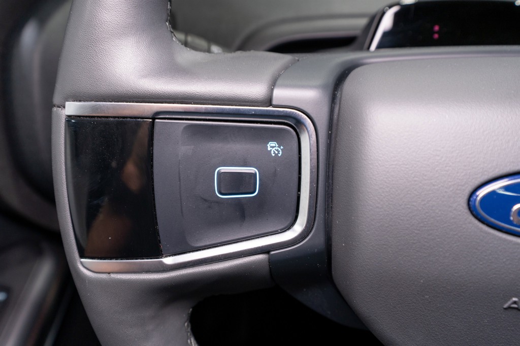 2025 Ford Expedition Image 27