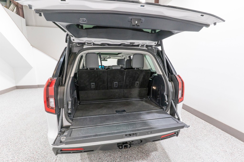 2025 Ford Expedition Image 33