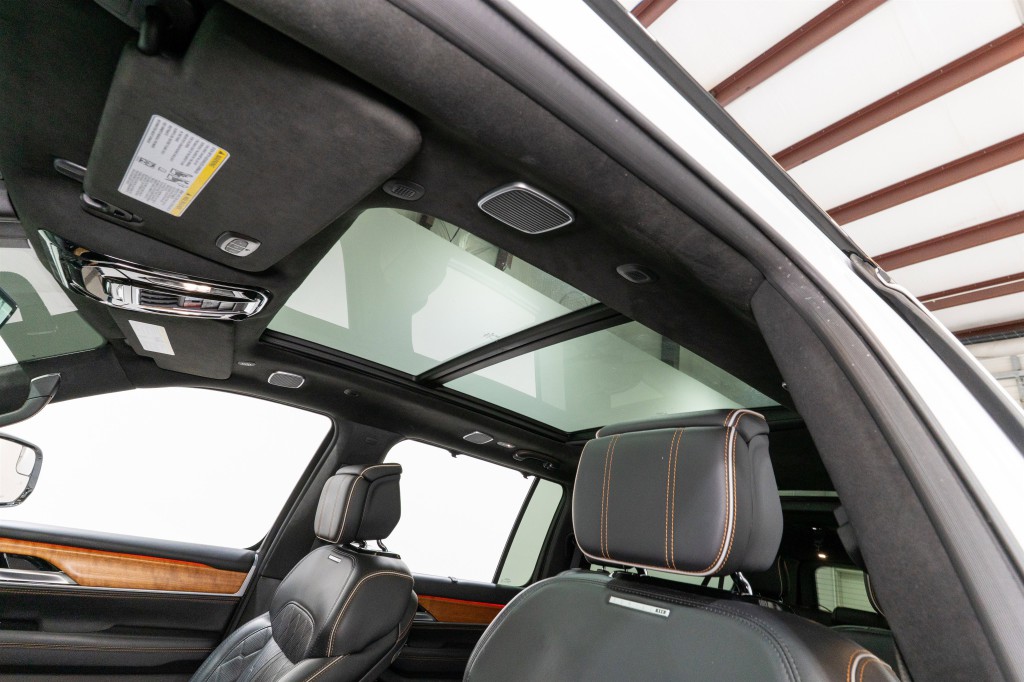 2024 Jeep Grand Cherokee Image 19