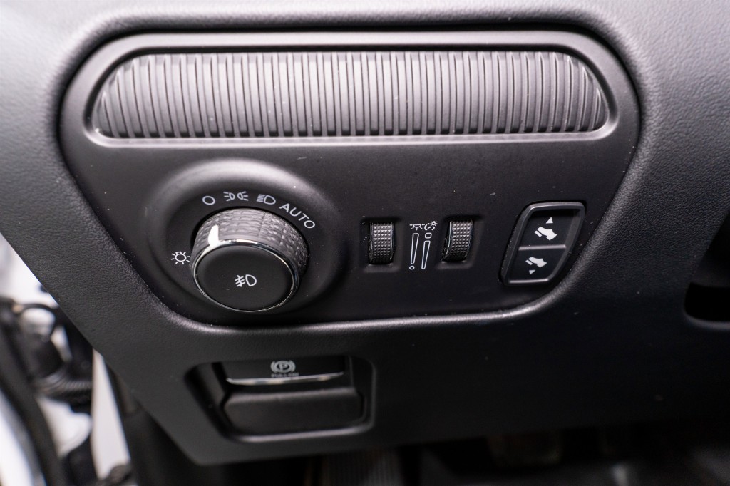 2024 Jeep Grand Cherokee Image 35