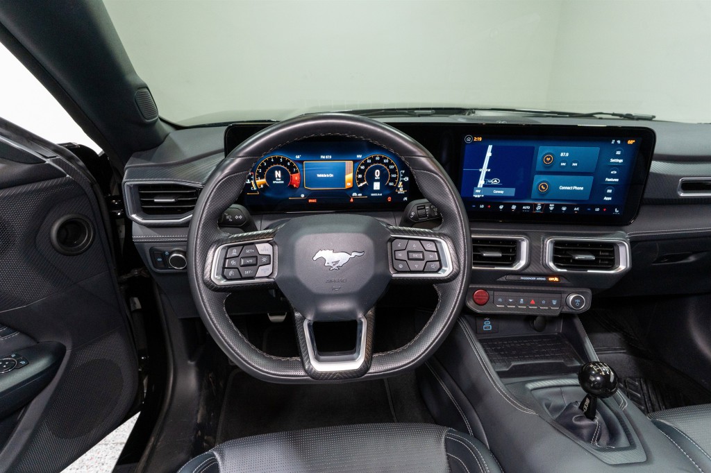 2024 Ford Mustang Image 12