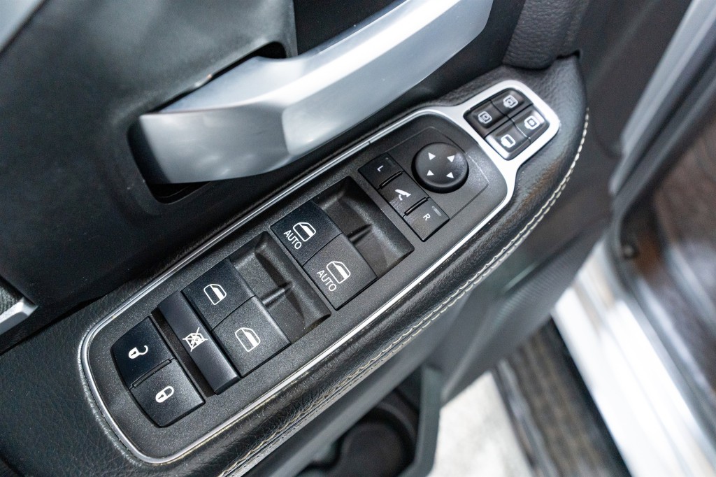 2024 RAM 3500 Image 18