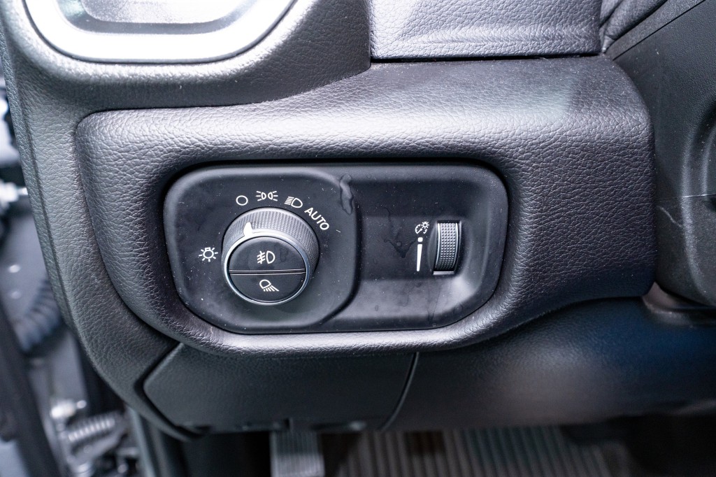 2024 RAM 3500 Image 33