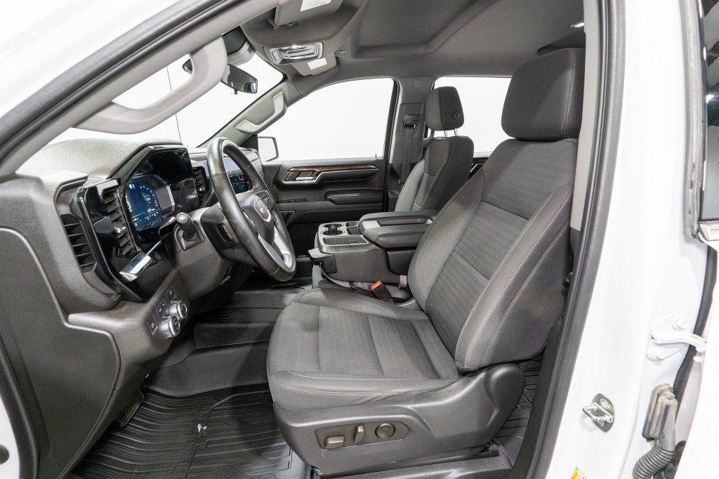 2023 GMC Sierra 1500 Image 15