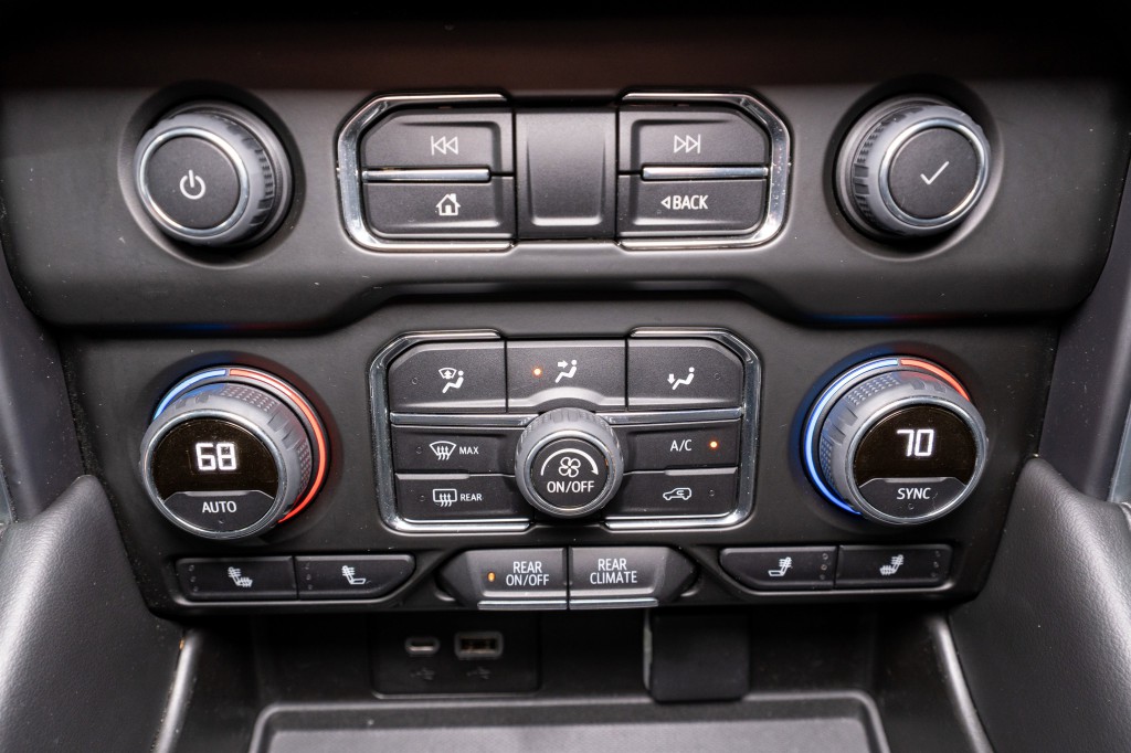 2022 Chevrolet Tahoe Image 19