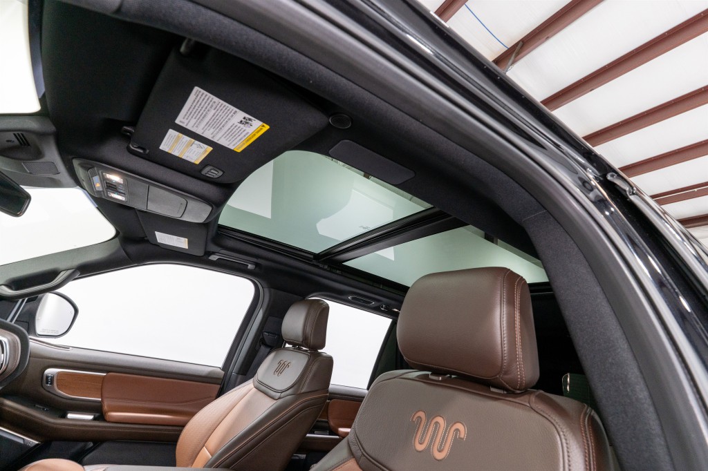 2025 Ford Expedition Image 17