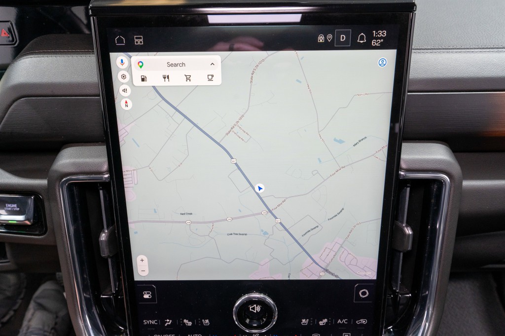 2025 GMC Yukon Image 18