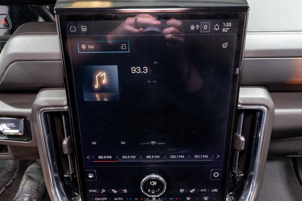 2025 GMC Yukon Image 19