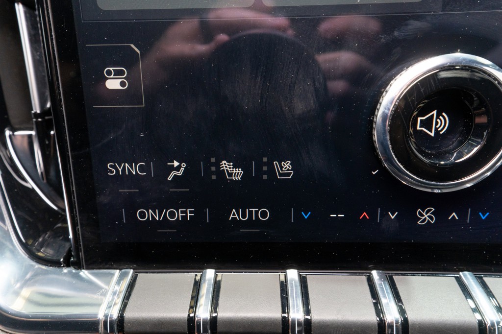 2025 GMC Yukon Image 22