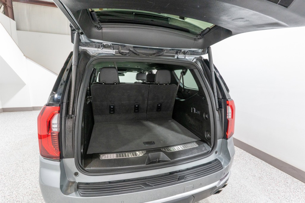 2025 GMC Yukon Image 33