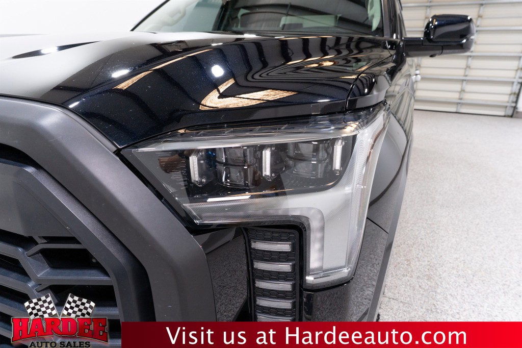 2024 Toyota Tundra Image 8