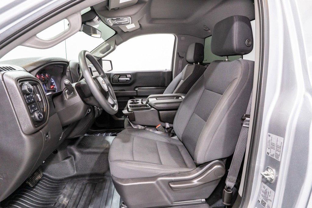 2025 Chevrolet Silverado 1500 Image 14