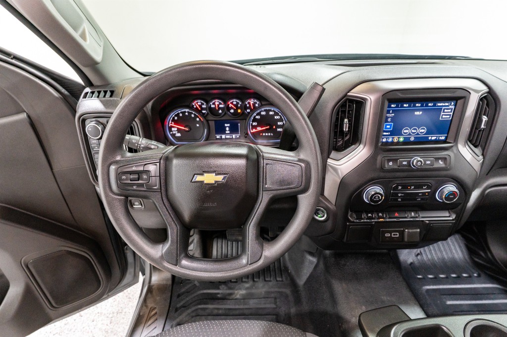 2025 Chevrolet Silverado 1500 Image 15