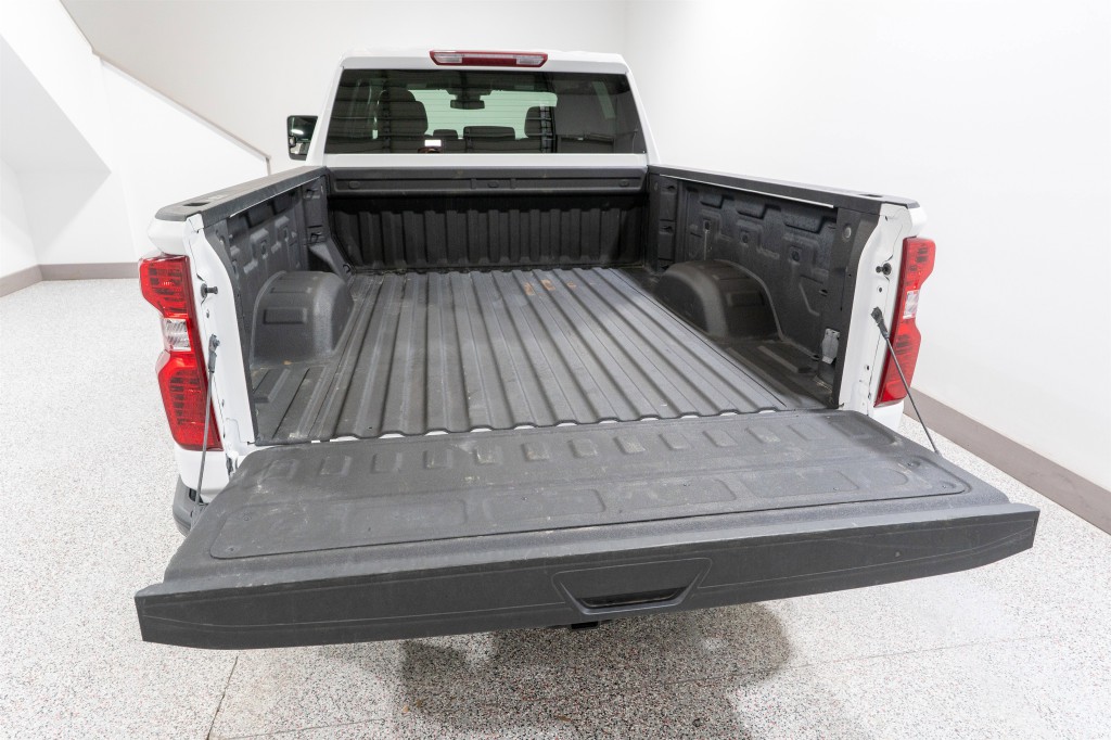 2025 Chevrolet Silverado 1500 Image 11