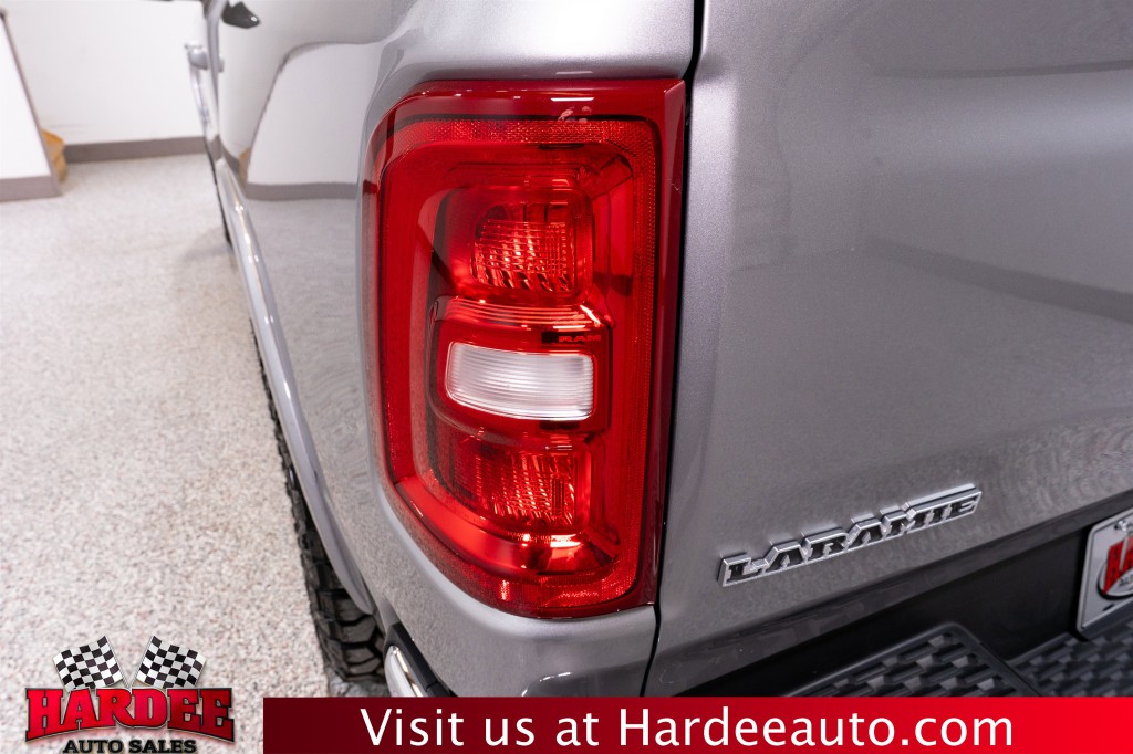 2025 RAM 1500 Image 9