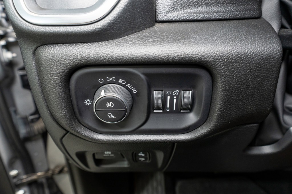 2025 RAM 1500 Image 29