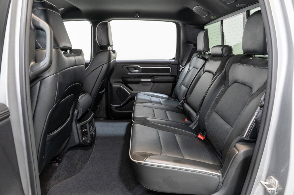 2025 RAM 1500 Image 31