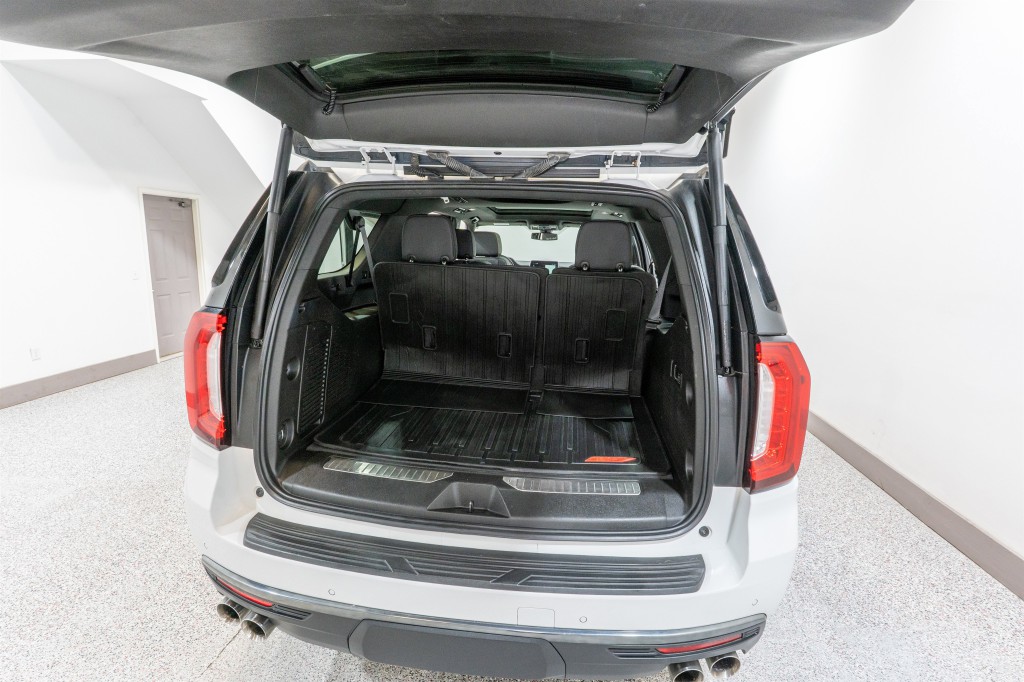 2022 GMC Yukon Image 34