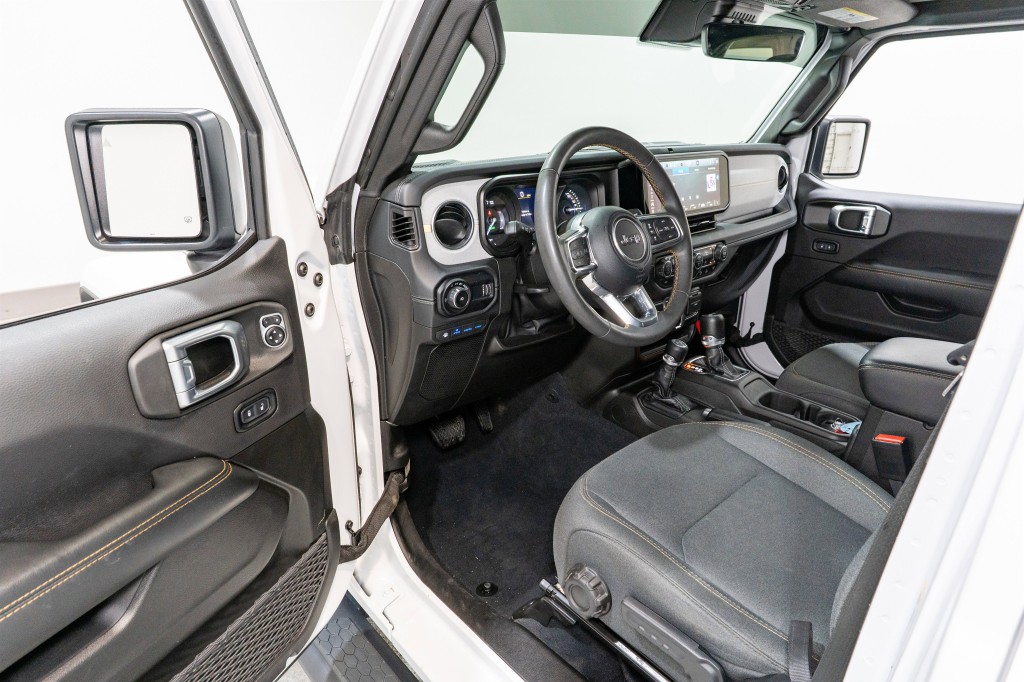 2024 Jeep Wrangler Image 12
