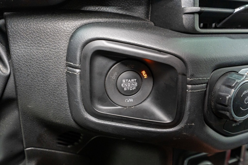 2024 Jeep Wrangler Image 30