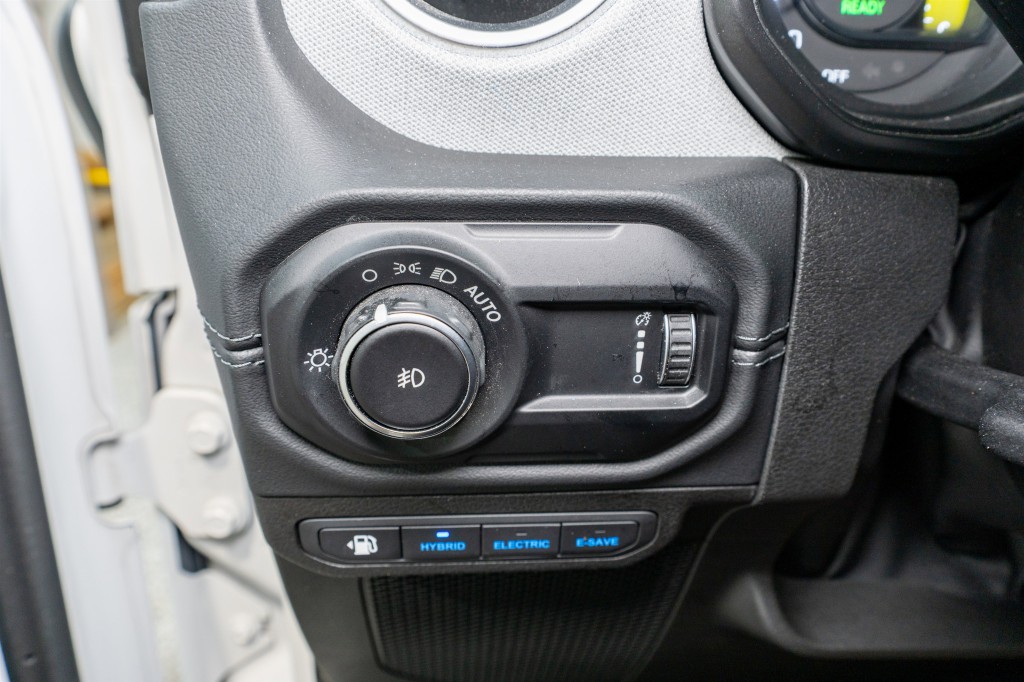 2024 Jeep Wrangler Image 31