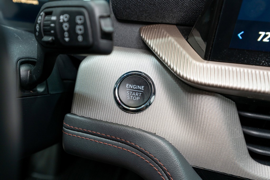 2025 Ford Explorer Image 31