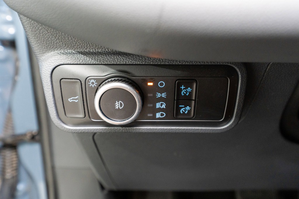 2025 Ford Explorer Image 32
