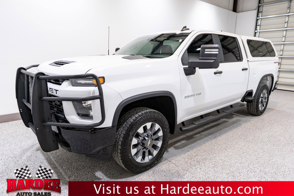 2022 Chevrolet Silverado 1500 Image 2