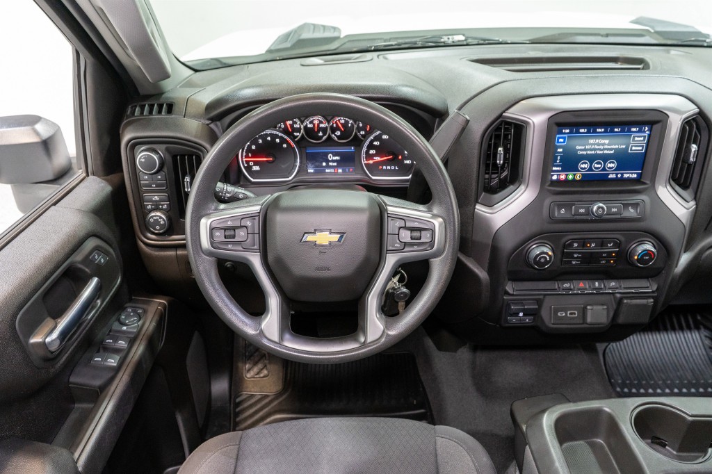 2022 Chevrolet Silverado 1500 Image 13