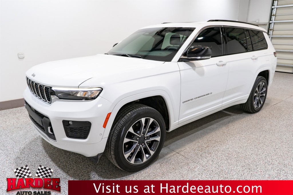 2025 Jeep Grand Cherokee Image 2