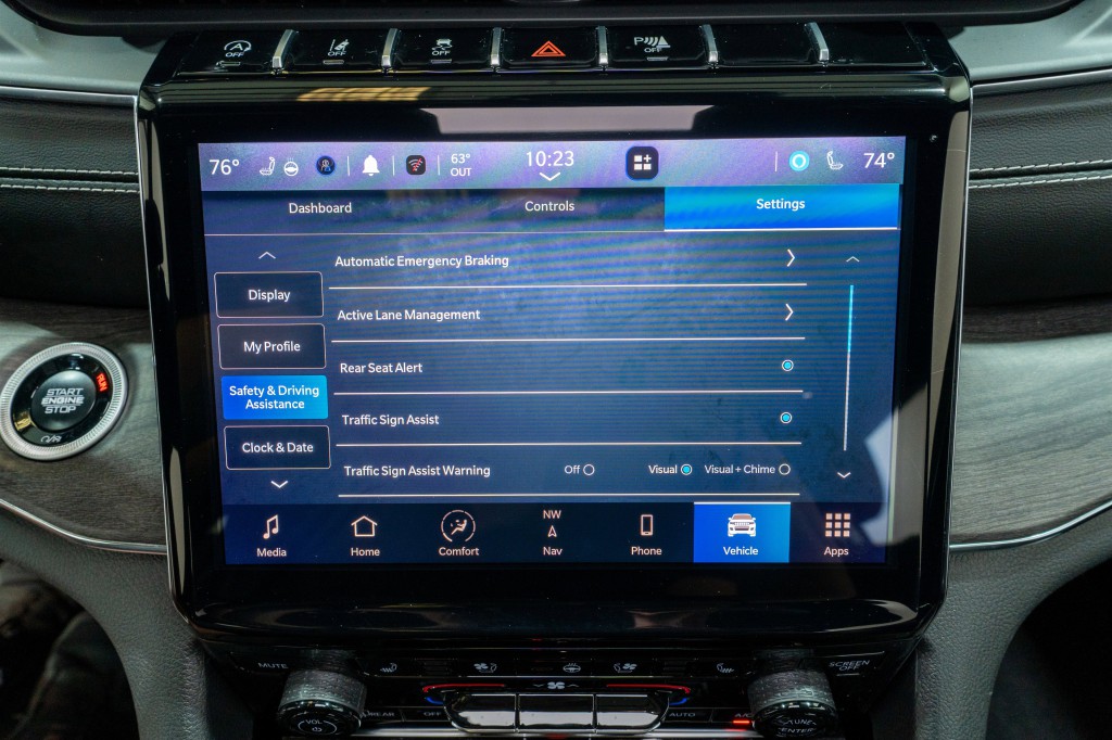 2025 Jeep Grand Cherokee Image 23