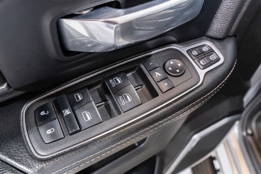 2024 RAM 2500 Image 16