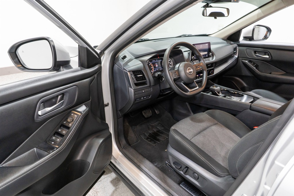 2024 Nissan Rogue Image 12