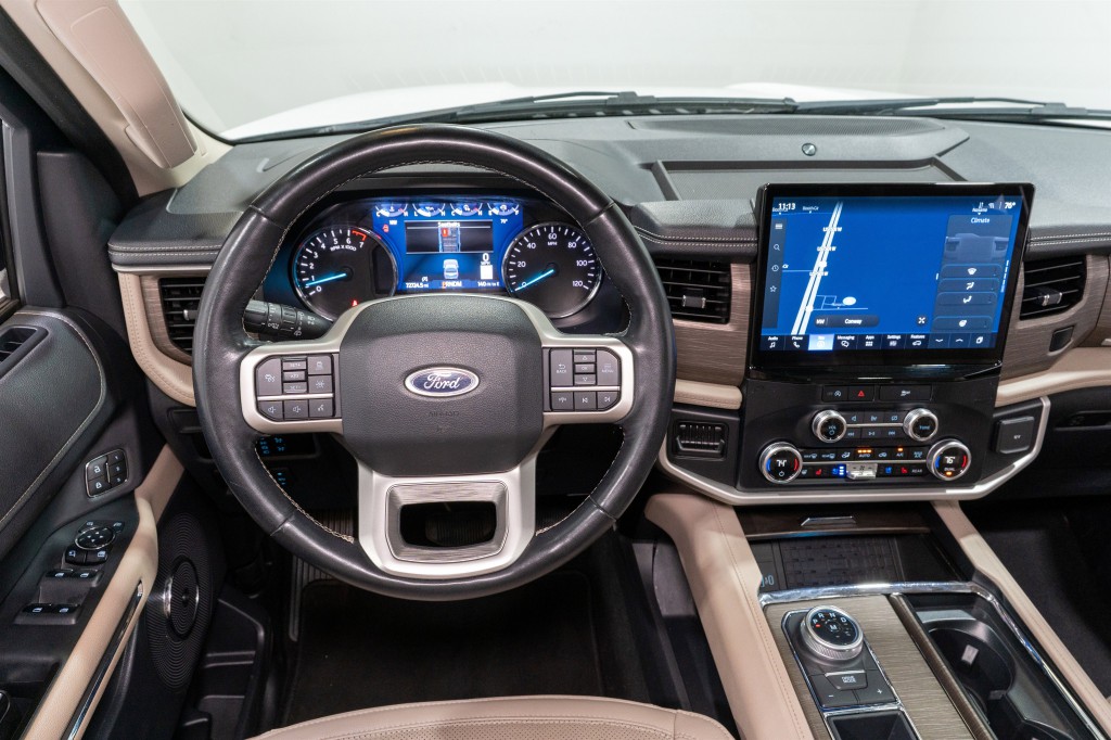 2024 Ford Expedition Image 11
