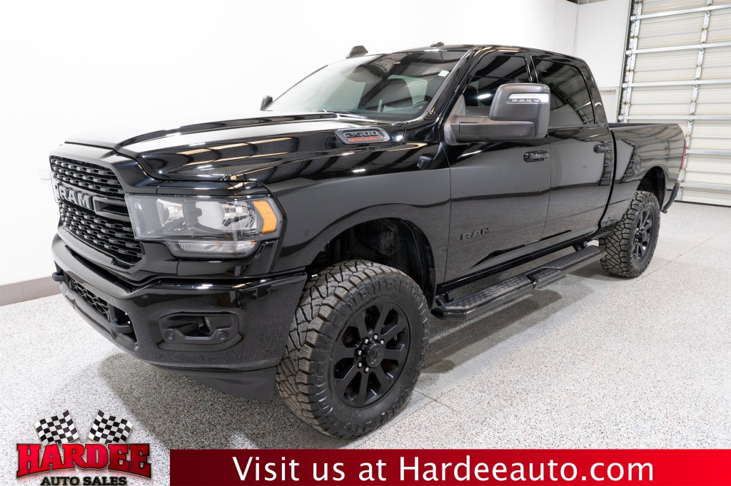 2024 RAM 2500 Image 2