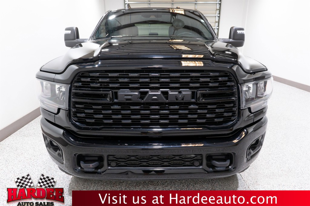 2024 RAM 2500 Image 7