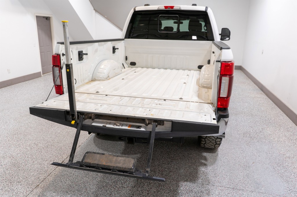 2022 Ford F-250 Image 11