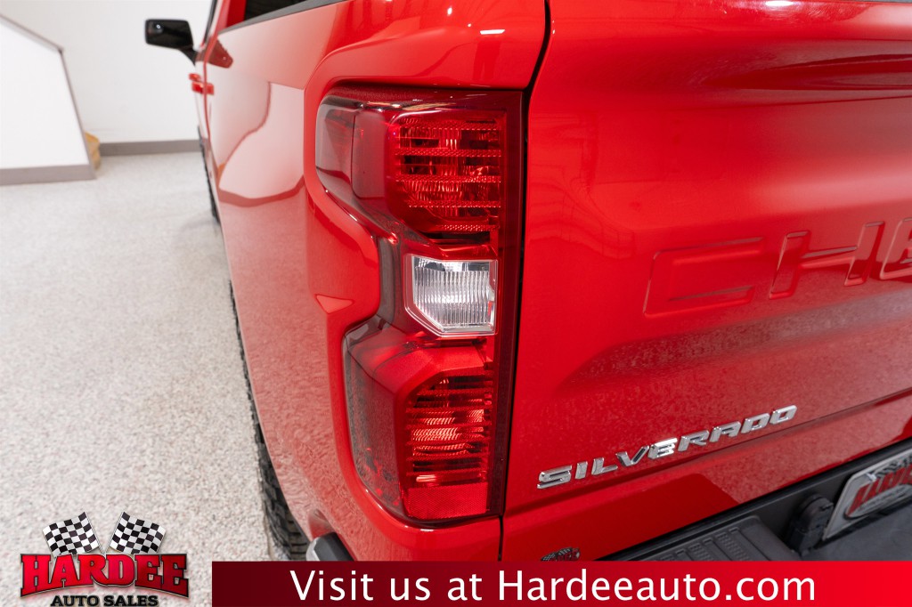 2021 Chevrolet Silverado 1500 Image 9
