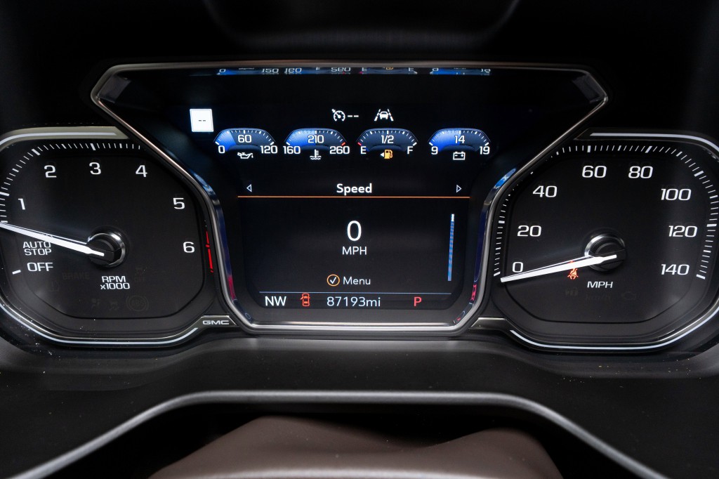 2021 GMC Yukon Image 28