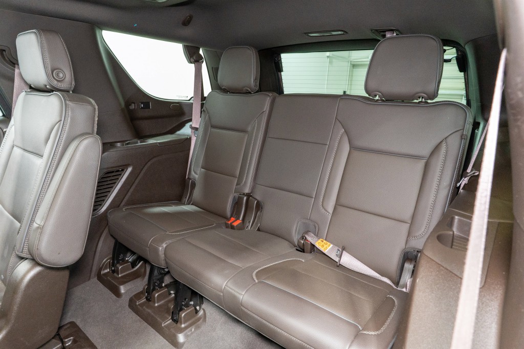 2021 GMC Yukon Image 35