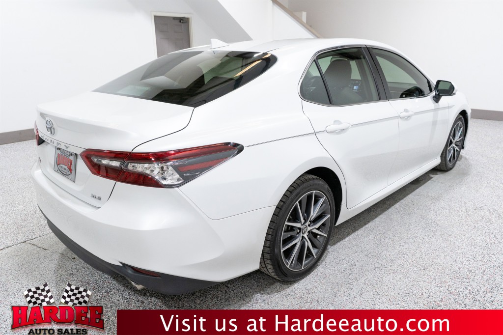 2023 Toyota Camry Image 5