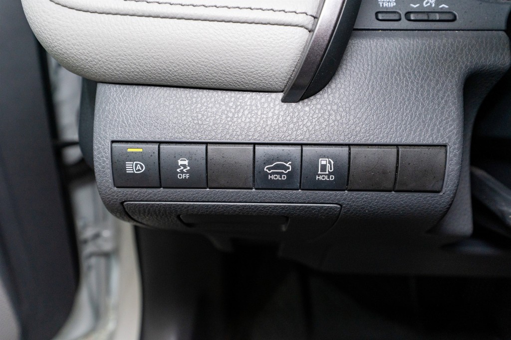 2023 Toyota Camry Image 31