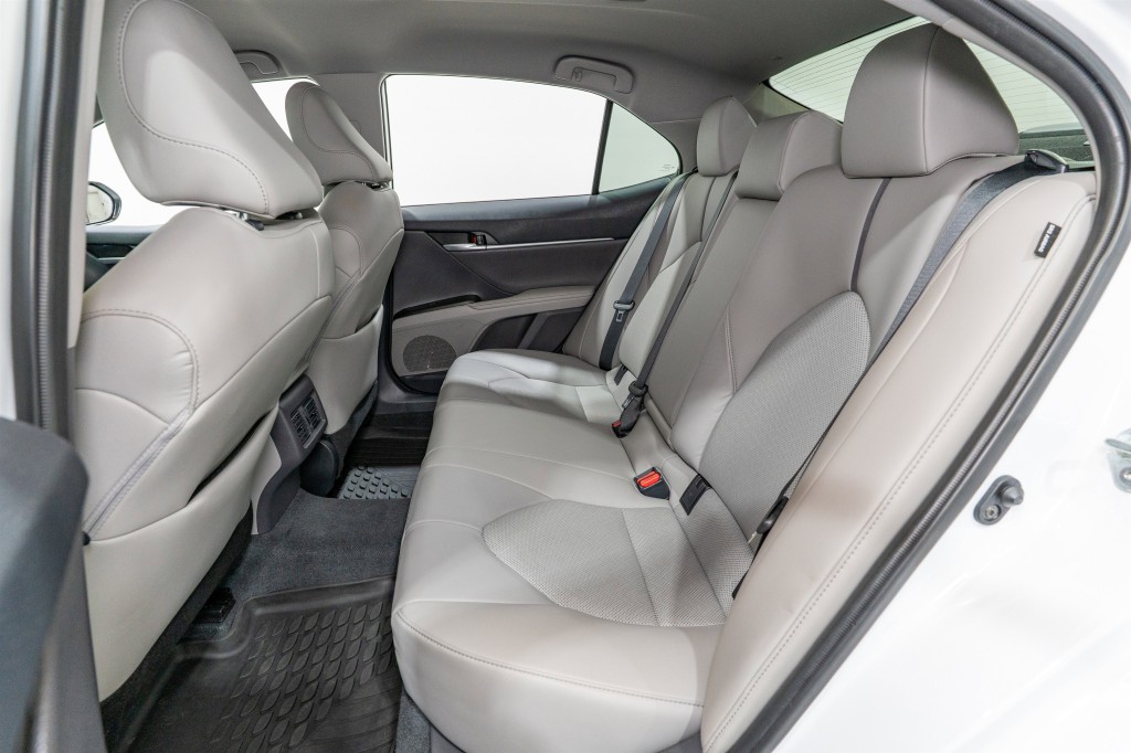 2023 Toyota Camry Image 32
