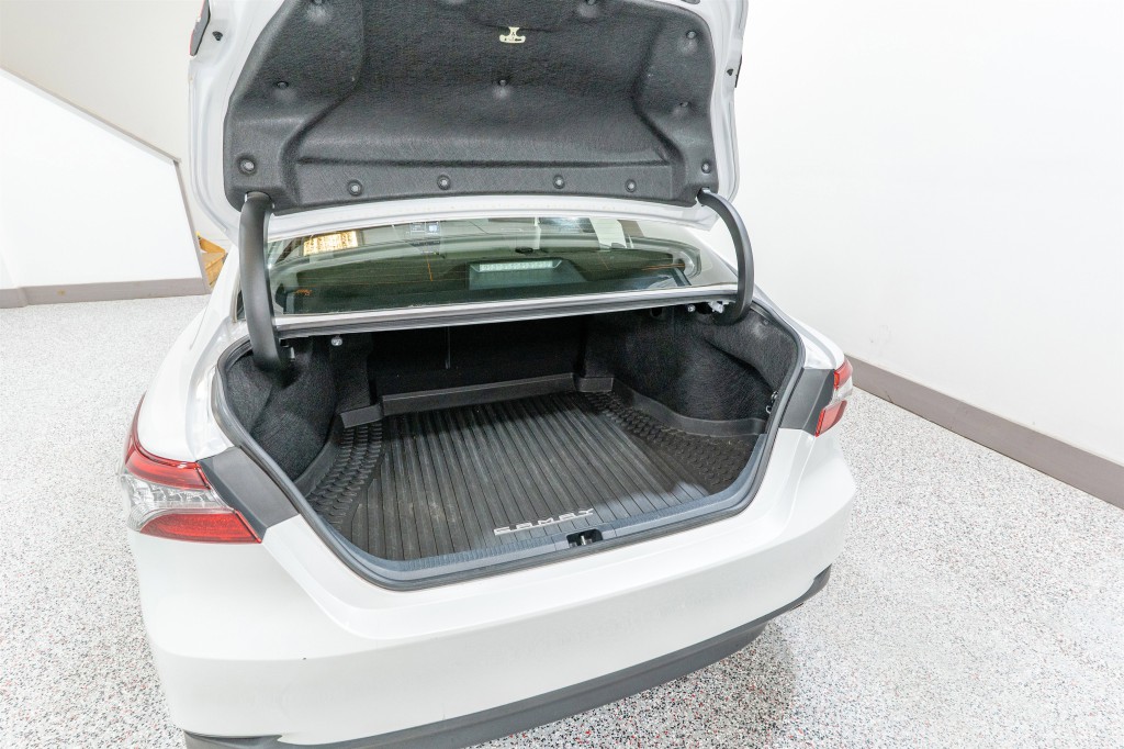 2023 Toyota Camry Image 33